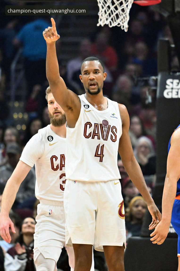 球王会冠军起点使用指南 从骑士魔术对攻战,解析球星爆发背后的实用观赛技巧